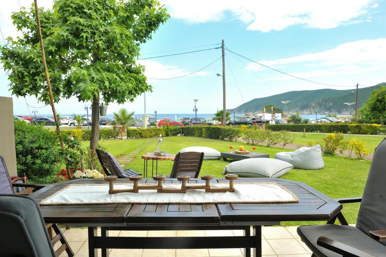 Seathon Seafront Beach Villa In Kalamitsi Kalamitsi (Macedonia) Exterior foto